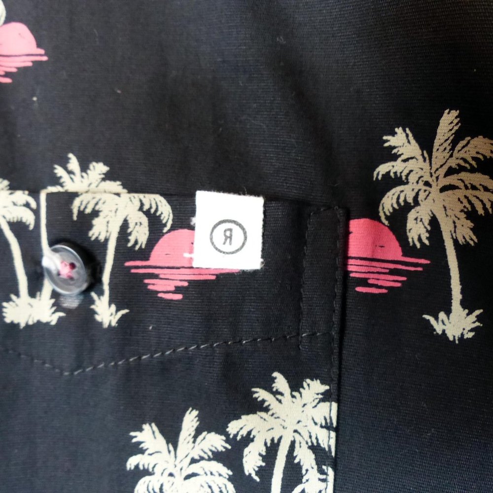 Reverse Threads Button Shirt Mens M Black Tropical Print Short Sleeve Pool Beach - Picture 4 of 10